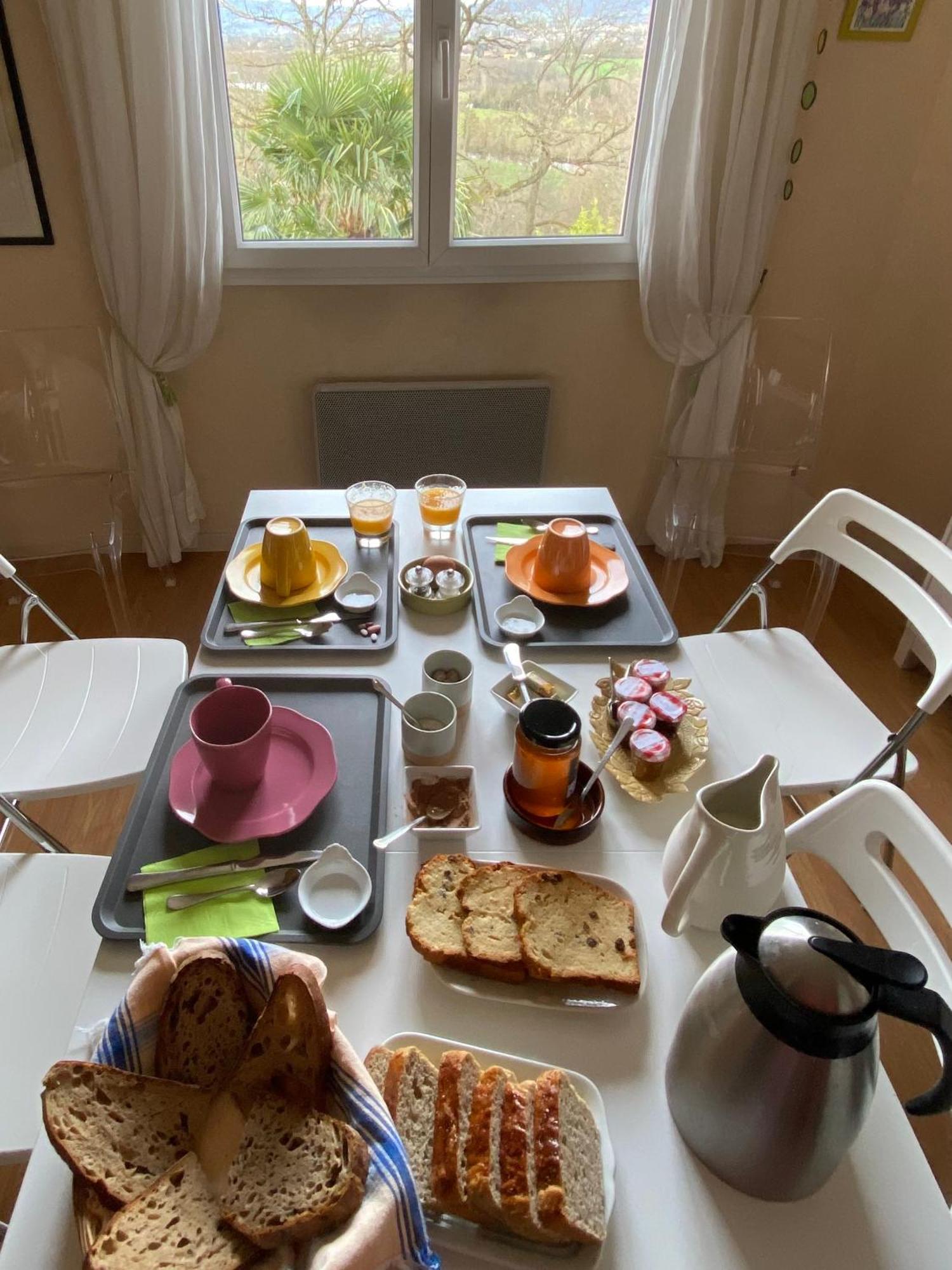Le Relais Des Malettes Chambres D'Hotes B&B 弗朗舍维尔 外观 照片