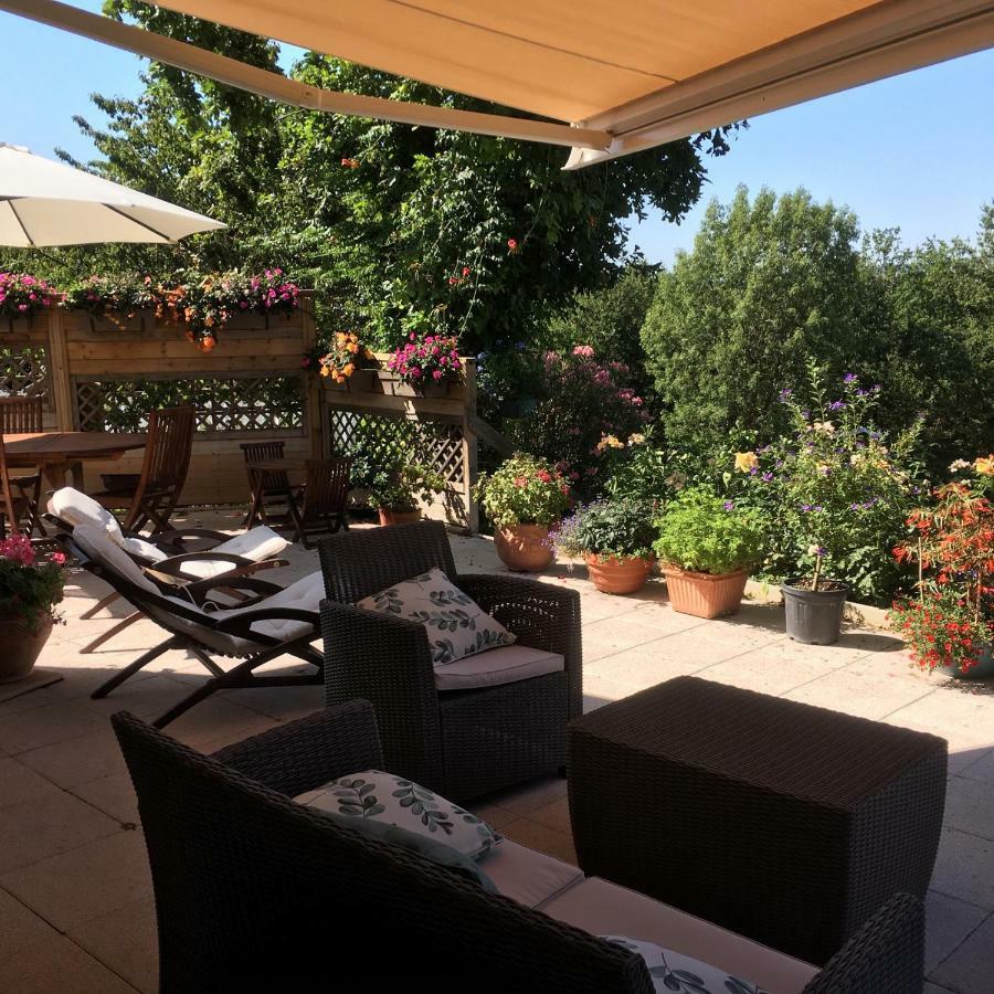 Le Relais Des Malettes Chambres D'Hotes B&B 弗朗舍维尔 外观 照片